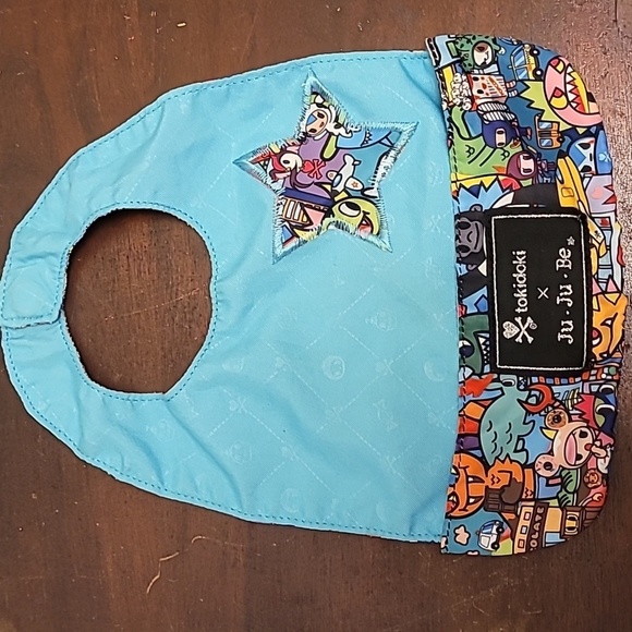 Ju-Ju-Be Be Neat Reversible Bibs with Pockets - tokidoki x Kaiju City & Flower - Picture 2 of 10